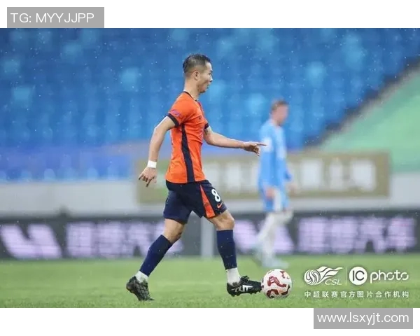 河南建业与青岛海牛激战正酣谁能在赛场上笑到最后