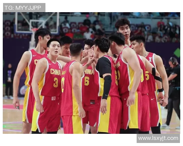 男篮红队迎战韩国男篮力争胜利展现团队实力与拼搏精神